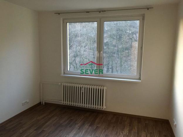 Prodej bytu 3+1, Klášterec nad Ohří, Na Vyhlídce, 70 m2