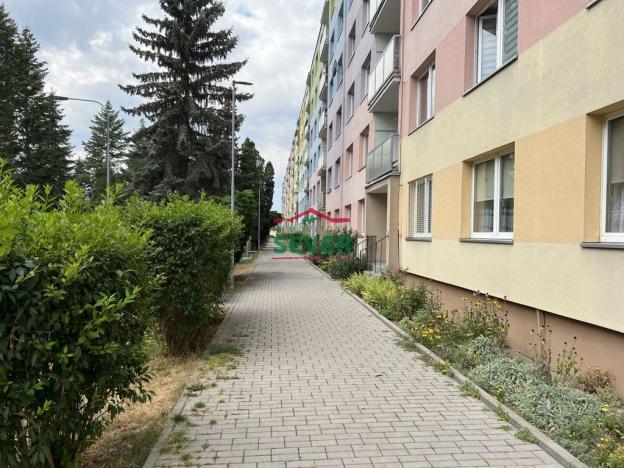 Prodej bytu 3+1, Klášterec nad Ohří, Na Vyhlídce, 70 m2