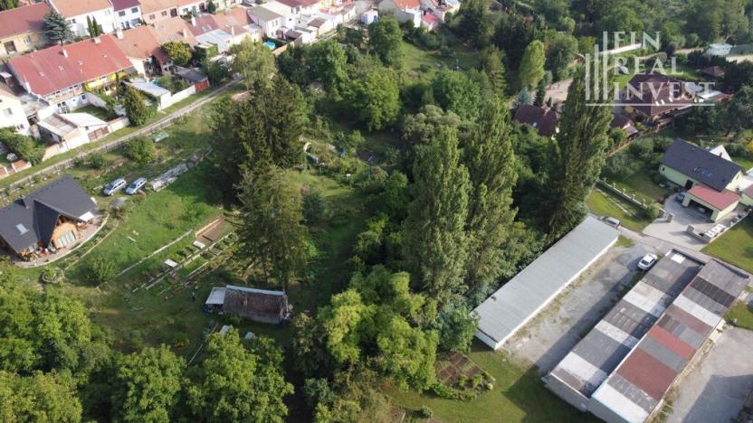 Prodej pozemku pro komerční výstavbu, Rousínov, V Sídlišti, 1178 m2