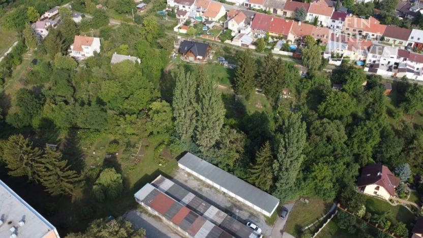 Prodej pozemku pro komerční výstavbu, Rousínov, V Sídlišti, 1178 m2