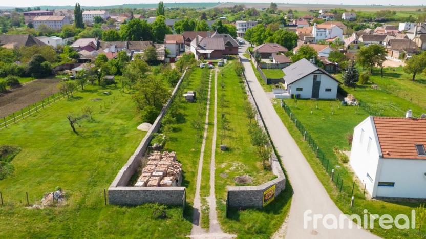 Prodej restaurace, Šatov, 1593 m2