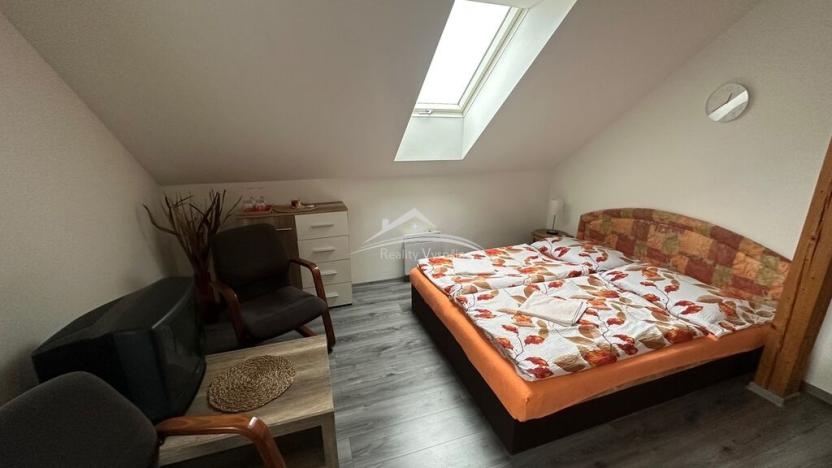 Pronájem bytu 1+kk, Telč - Telč-Staré Město, 28. října, 20 m2
