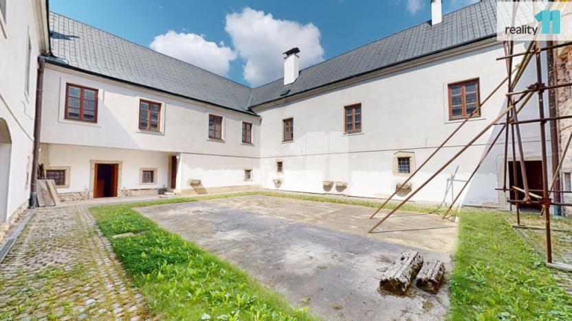 Prodej ubytování, Dačice - Dačice I, Krajířova, 1544 m2