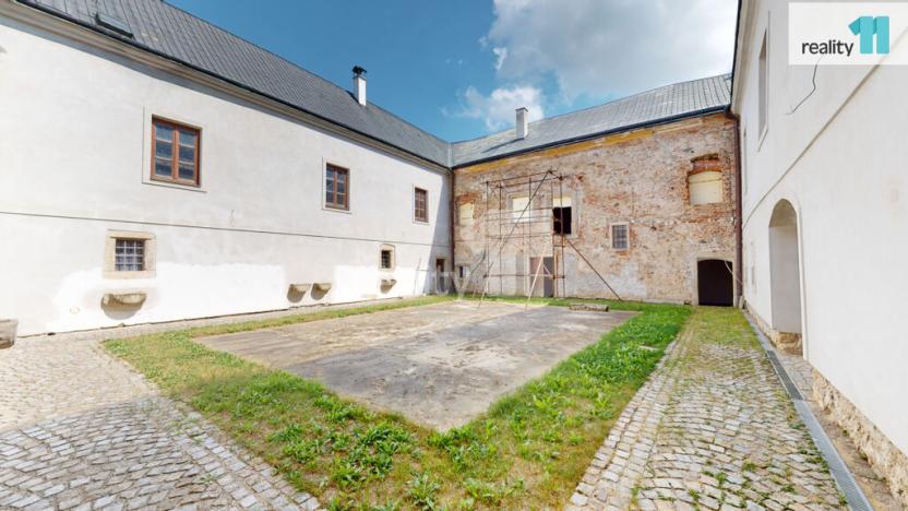 Prodej ubytování, Dačice - Dačice I, Krajířova, 1544 m2