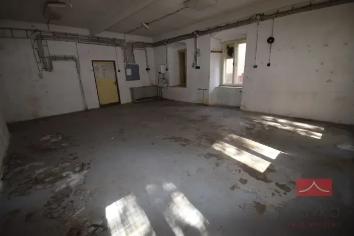 Pronájem komerční nemovitosti, Pelhřimov, Svatovítské náměstí, 175 m2