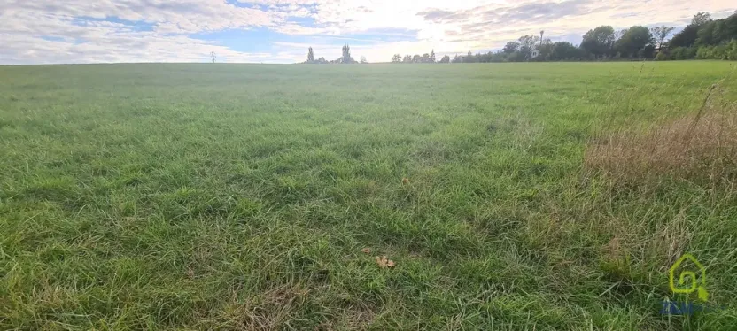 Prodej komerčního pozemku, Karlovy Vary, 3105 m2