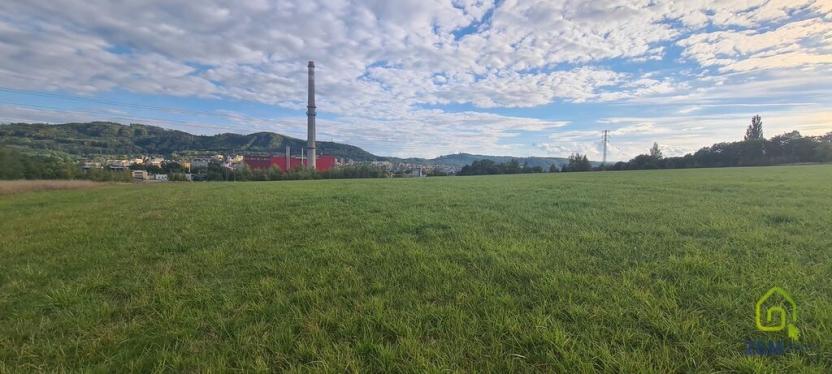 Prodej pozemku pro komerční výstavbu, Karlovy Vary, 1322 m2