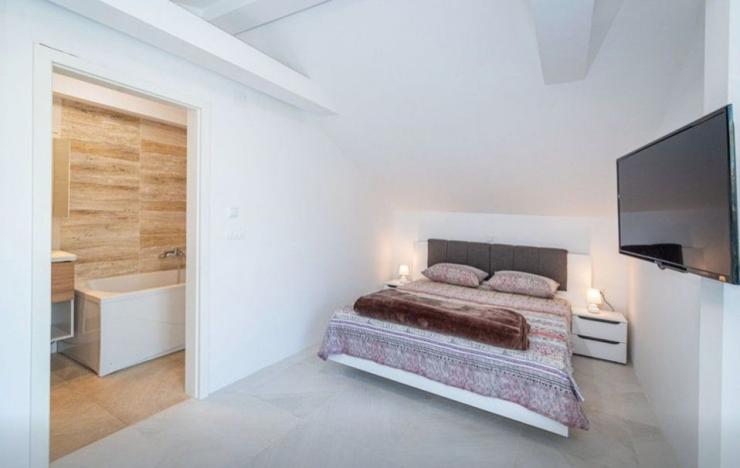 Prodej vily, Praha - Vinohrady, 160 m2