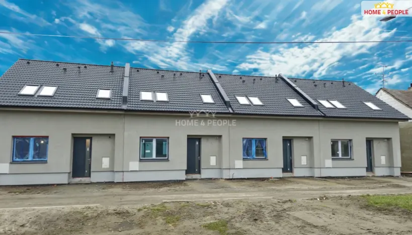 Prodej rodinného domu, Pohořelice - Nová Ves, 101 m2
