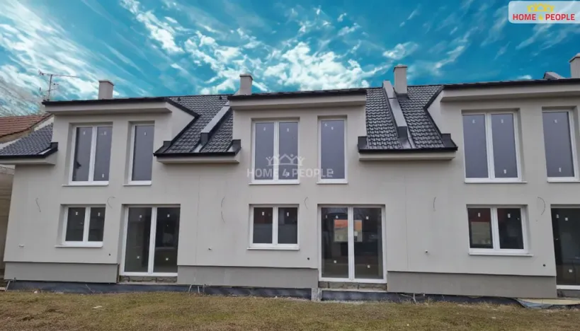 Prodej rodinného domu, Pohořelice - Nová Ves, 101 m2