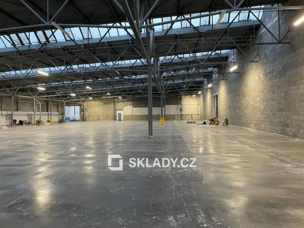 Pronájem skladu, Žatec, 4000 m2