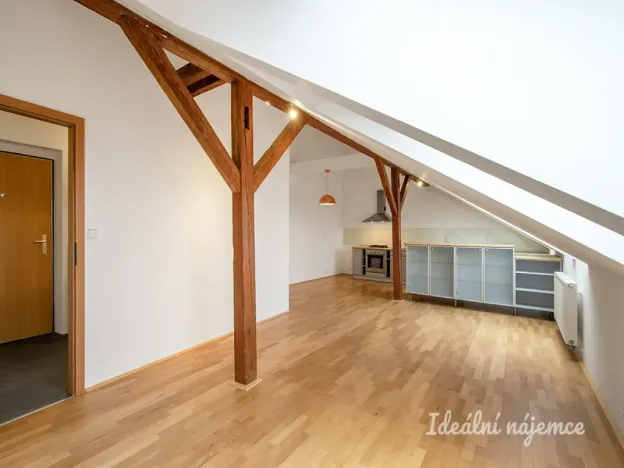 Pronájem bytu 3+kk, Praha - Holešovice, Ortenovo náměstí, 82 m2