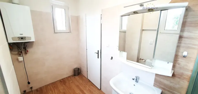 Pronájem bytu 1+1, Kralupy nad Vltavou - Lobeček, Máchova, 50 m2