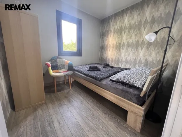 Prodej atypického bytu, Ostrov, Karlovarská, 39 m2