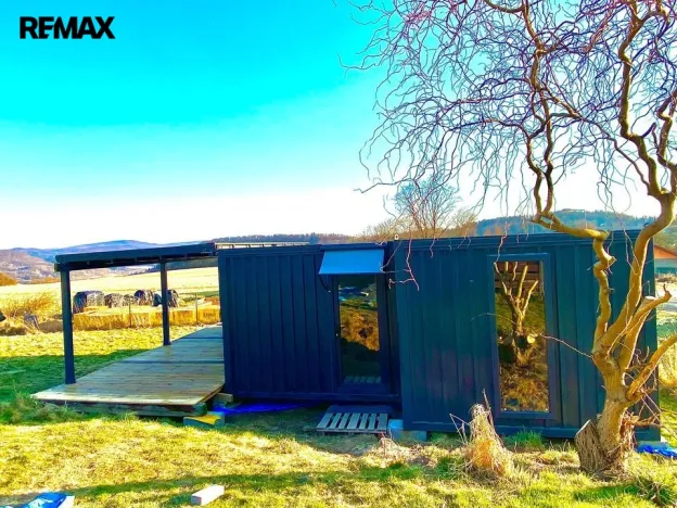 Prodej atypického bytu, Ostrov, Karlovarská, 39 m2