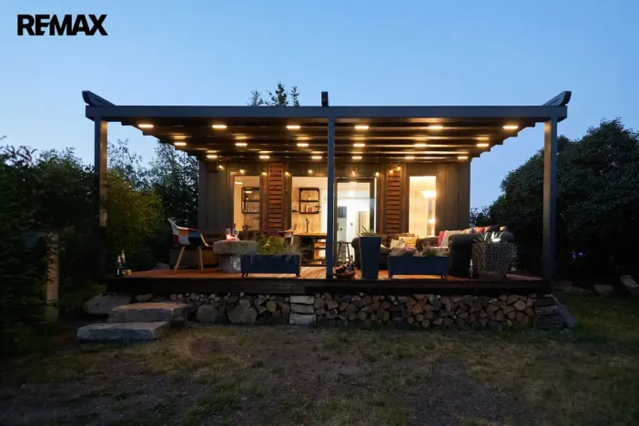 Prodej atypického bytu, Ostrov, Karlovarská, 39 m2