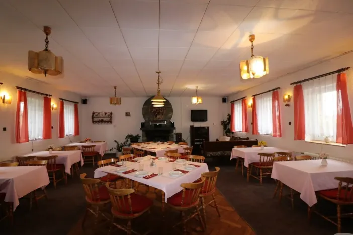 Prodej ubytování, Loučná pod Klínovcem - Háj, 514 m2