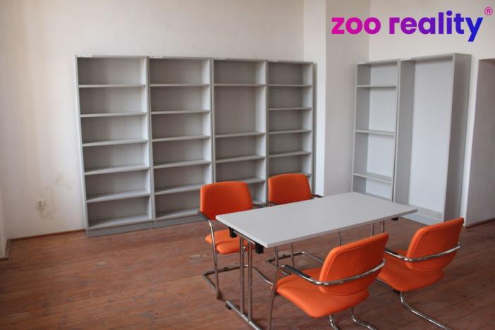 Pronájem kanceláře, Terezín, Akademická, 131 m2