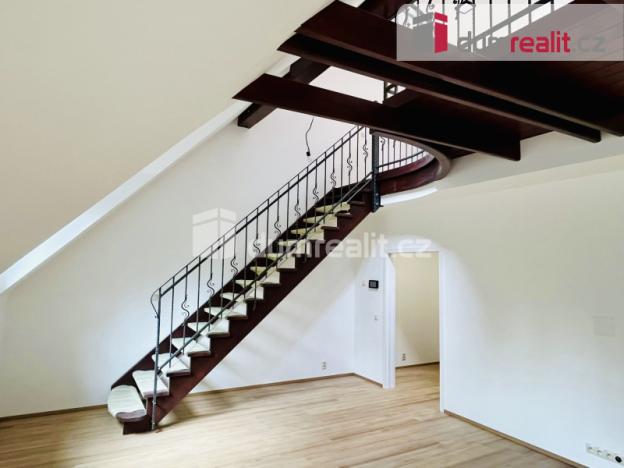 Prodej bytu 2+kk, Mariánské Lázně, Chopinova, 70 m2