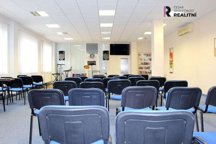 Pronájem kanceláře, Karlovy Vary - Rybáře, Sokolovská, 270 m2