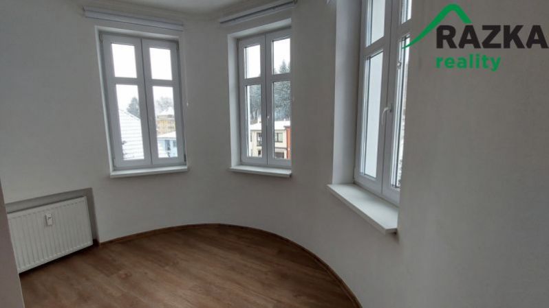 Prodej bytu 1+1, Aš, Slovanská, 69 m2