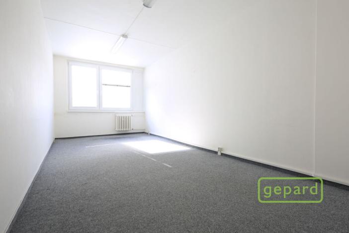 Pronájem kanceláře, Praha - Braník, Novodvorská, 48 m2
