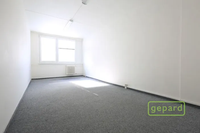 Pronájem kanceláře, Praha - Braník, Novodvorská, 48 m2