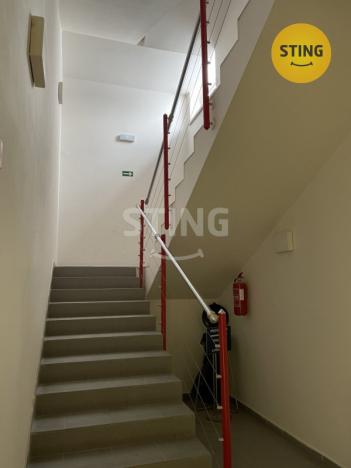 Pronájem skladu, Kopřivnice, Záhumenní, 42 m2