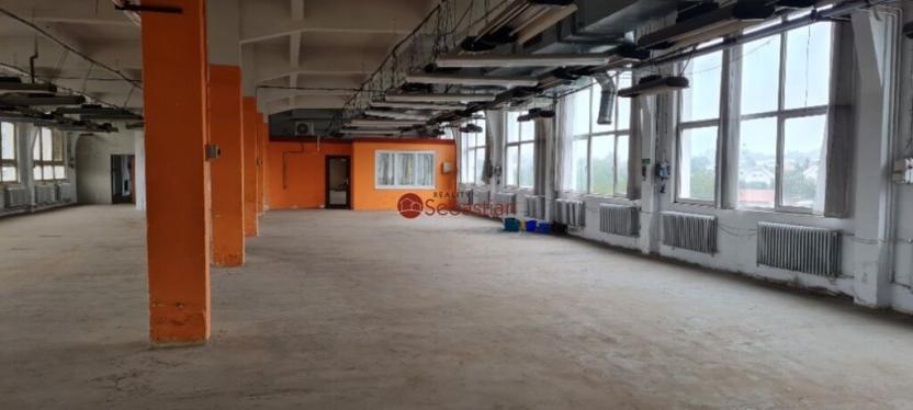 Pronájem skladu, Pelhřimov, Křemešnická, 1000 m2