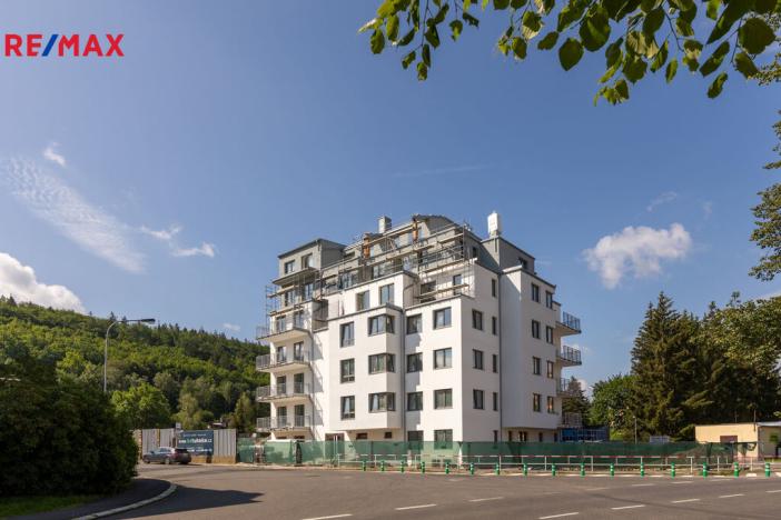 Prodej bytu 2+kk, Karlovy Vary, Šumavská, 57 m2