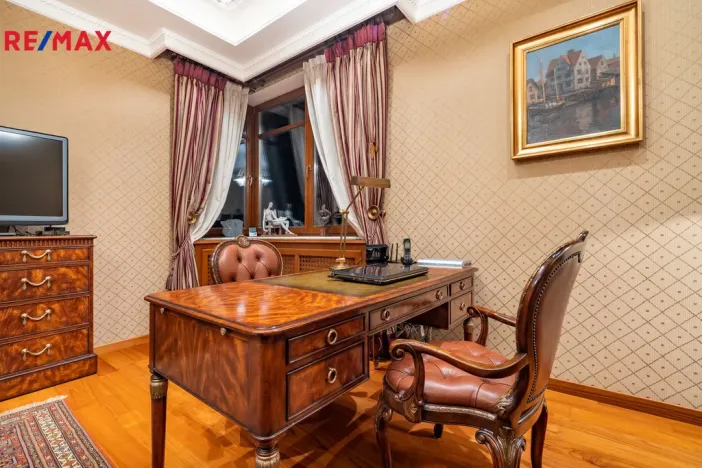 Prodej bytu 5+1, Karlovy Vary, U Imperiálu, 253 m2