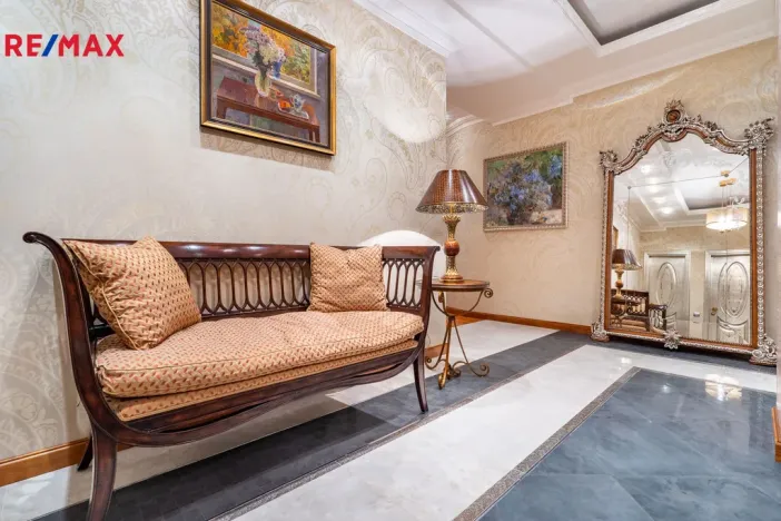 Prodej bytu 5+1, Karlovy Vary, U Imperiálu, 253 m2