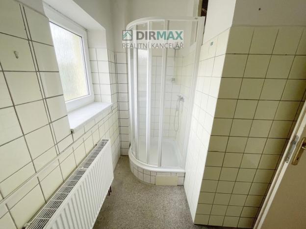 Prodej výrobních prostor, Klatovy - Luby, 3000 m2