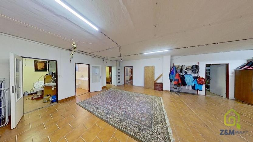 Prodej kanceláře, Karlovy Vary, Okružní, 556 m2