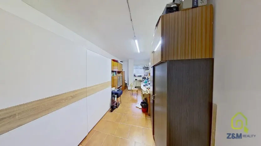 Prodej kanceláře, Karlovy Vary, Okružní, 556 m2