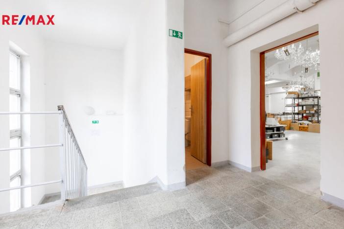 Prodej skladu, Chodov, Poděbradova, 1000 m2