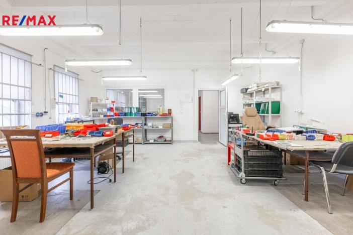 Prodej skladu, Chodov, Poděbradova, 1000 m2
