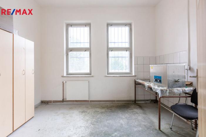 Prodej skladu, Chodov, Poděbradova, 1000 m2