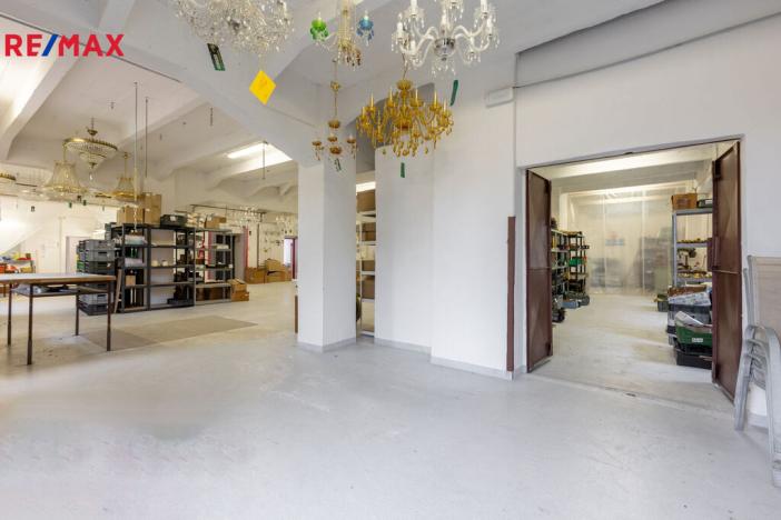Prodej skladu, Chodov, Poděbradova, 1000 m2