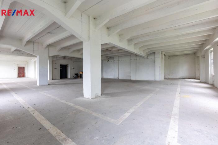 Prodej skladu, Chodov, Poděbradova, 1000 m2