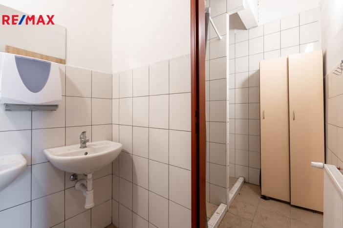 Prodej skladu, Chodov, Poděbradova, 1000 m2