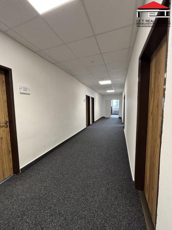 Pronájem kanceláře, Ostrava - Kunčice, Frýdecká, 600 m2