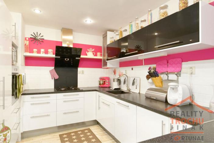 Prodej rodinného domu, Skalice - Skalička, 184 m2