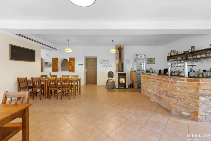 Prodej ubytování, Holčovice - Komora, 442 m2