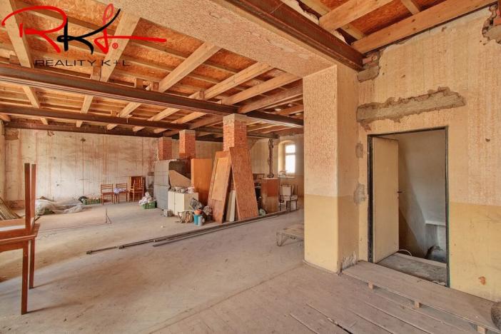 Prodej bytu 3+1, Židovice, 160 m2