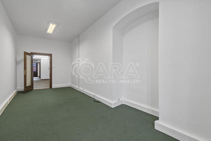 Pronájem kanceláře, Praha - Staré Město, Konviktská, 226 m2