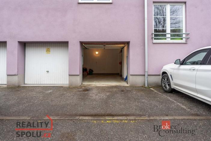 Prodej bytu 3+1, Liberec - Liberec VI-Rochlice, Nádvorní, 72 m2