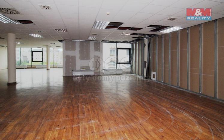 Pronájem kanceláře, Ostrava - Moravská Ostrava, Masarykovo náměstí, 210 m2