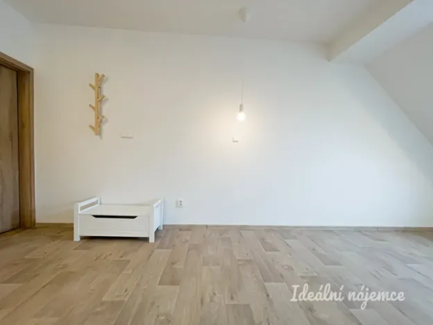 Pronájem bytu 3+kk, Brno, Šimáčkova, 36 m2