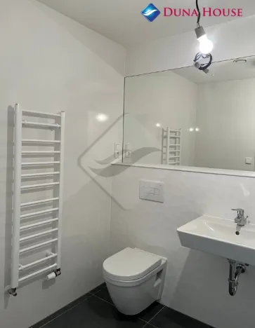 Prodej bytu 2+1, Praha, Poděbradská, 49 m2